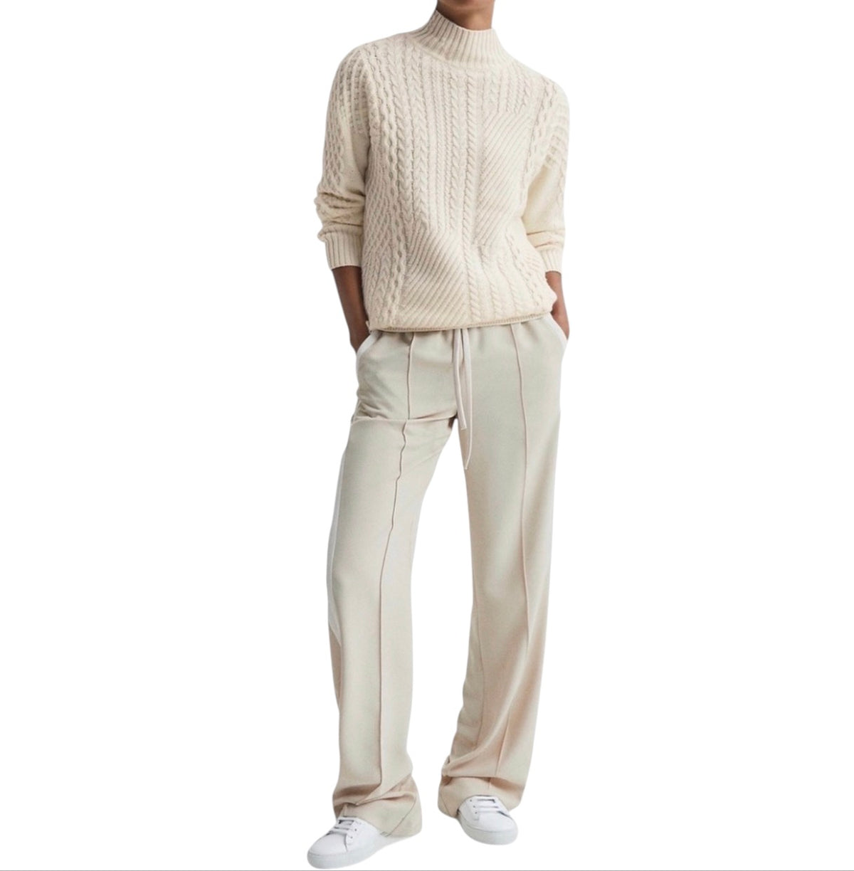 REISS Martha Roll Neck Cable Knit
Sweater in Cream Sz XS