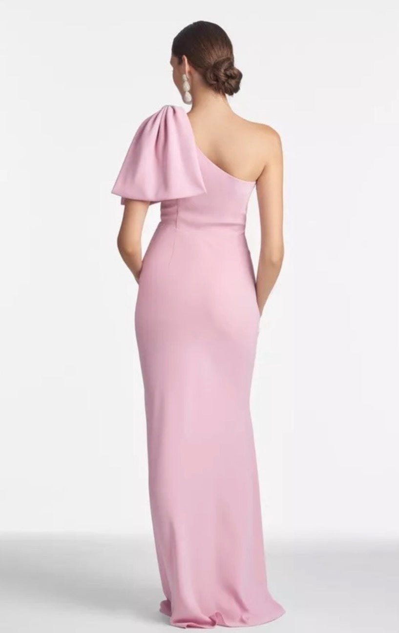 Sachin & Babi Aubrey One-Shoulder
Gown in Mauve Sz 12 $725