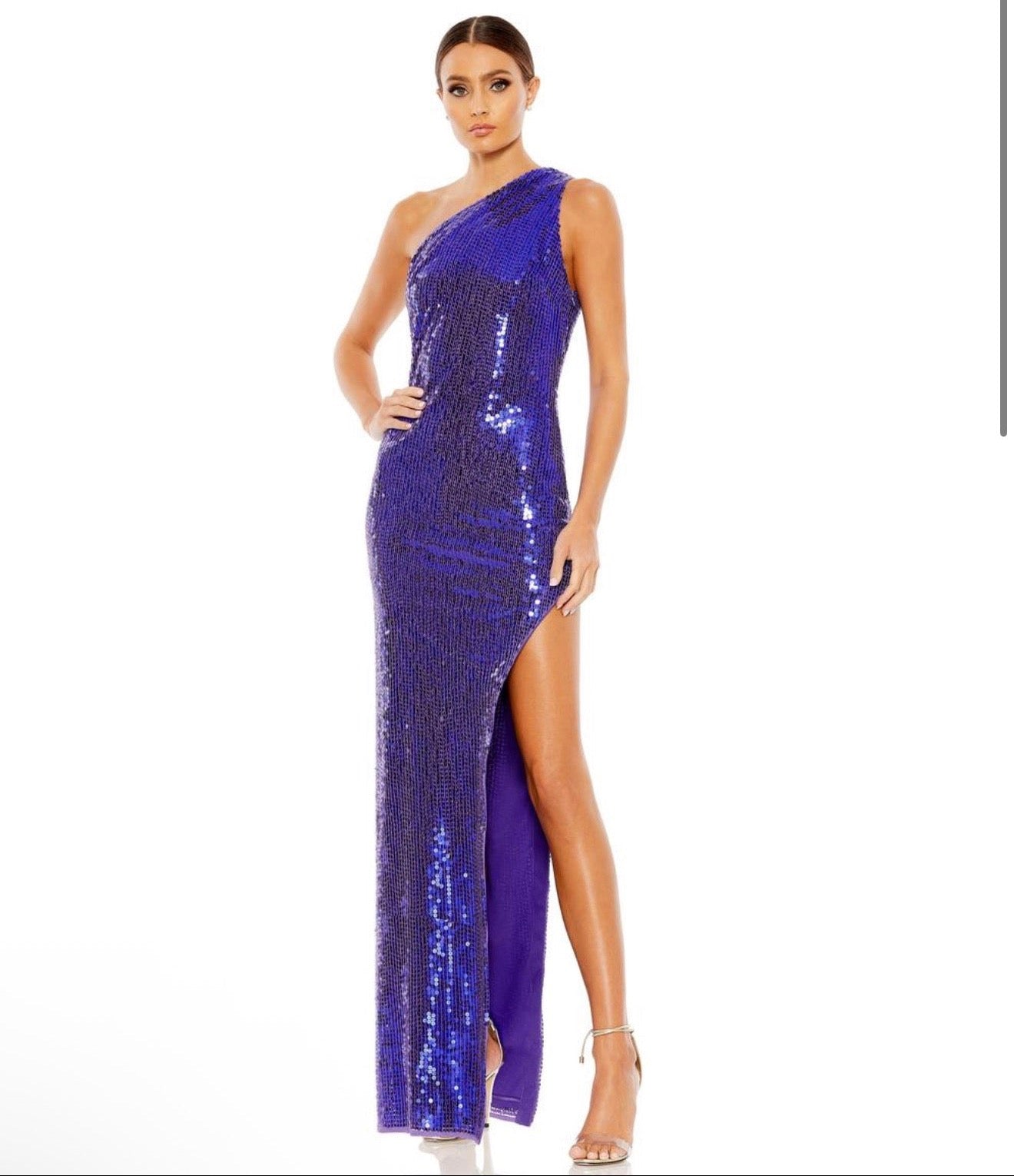 Mac Duggal Violet Sequined One
Shoulder Asymmetrical Hem Gown
Size 4 $398 10905
