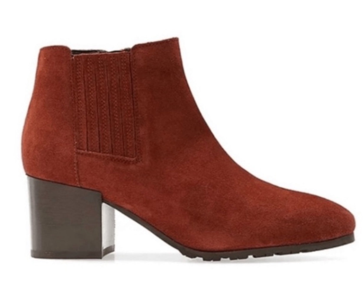 Aquatalia Charlotte Chelsea Suede Leather Waterproof Boots Booties Rust
Sz 7 $495