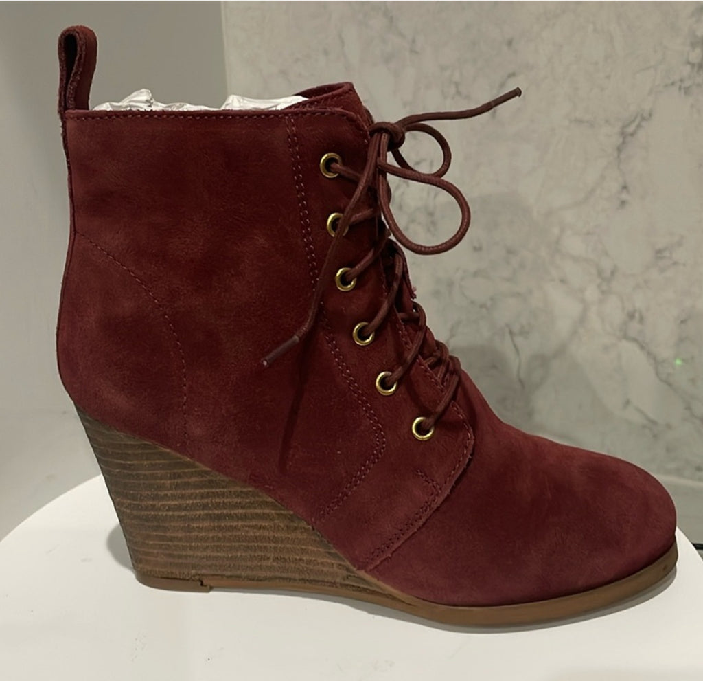 Diba Blake Suede Bootie Burgundy Lace Up Ankle Boot Wedges Sz 7 $110