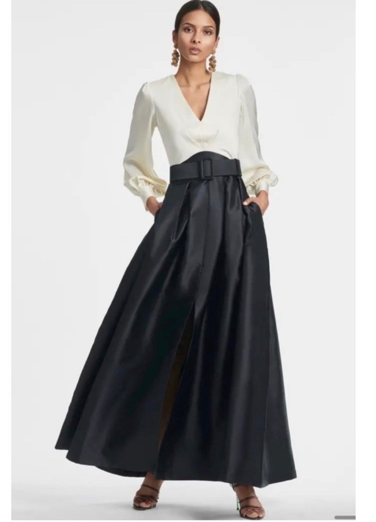 Sachin & Babi Zoe Gown Ivory Black Mikado Ball Skirt Sz 0
$895