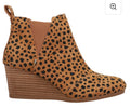 Toms Kelsey Suede Leopard Pull On Wedge Boot Bootie Sz 7