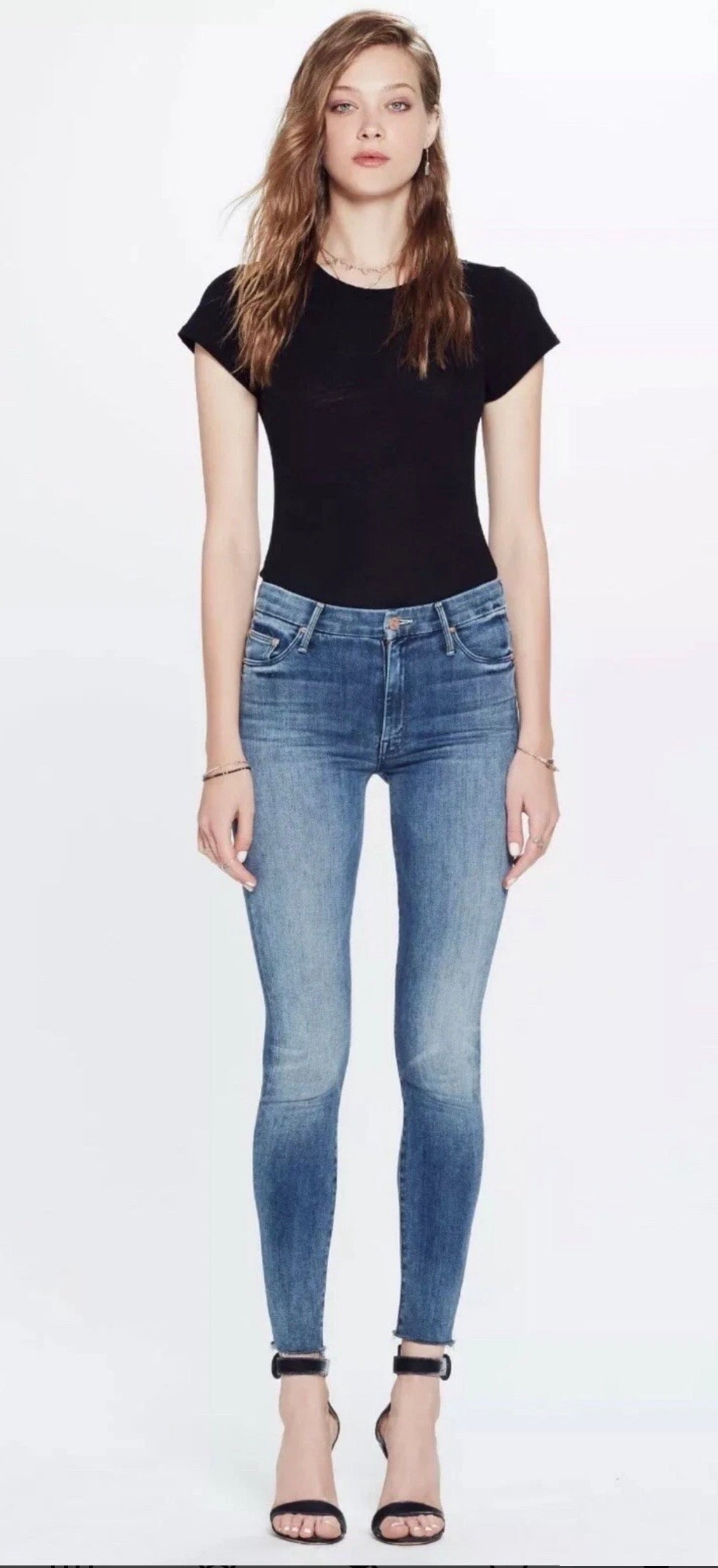 MOTHER High Waisted Looker Ankle Fray Jeans Everything We Keep Size 24