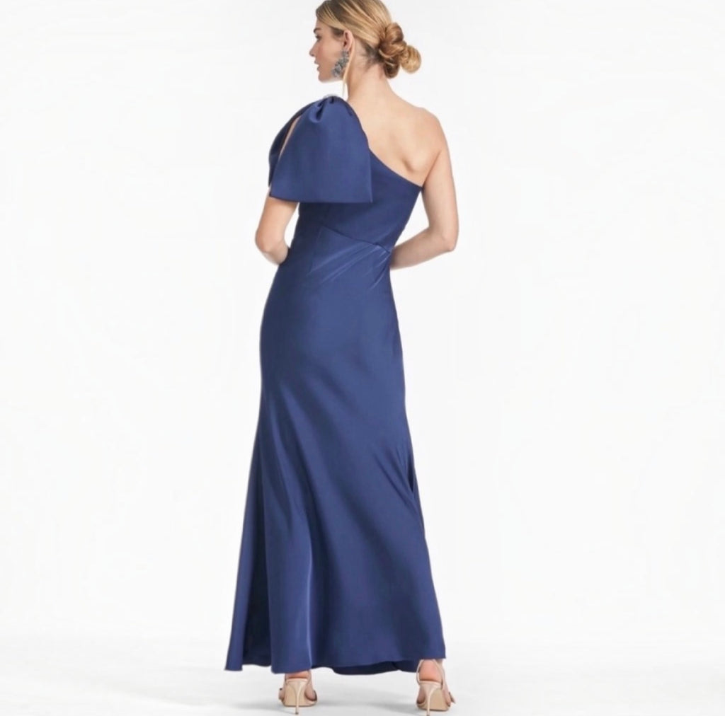 Sachin + Babi Aubrey One-Shoulder Satin Gown Washed
Indigo Sz 8