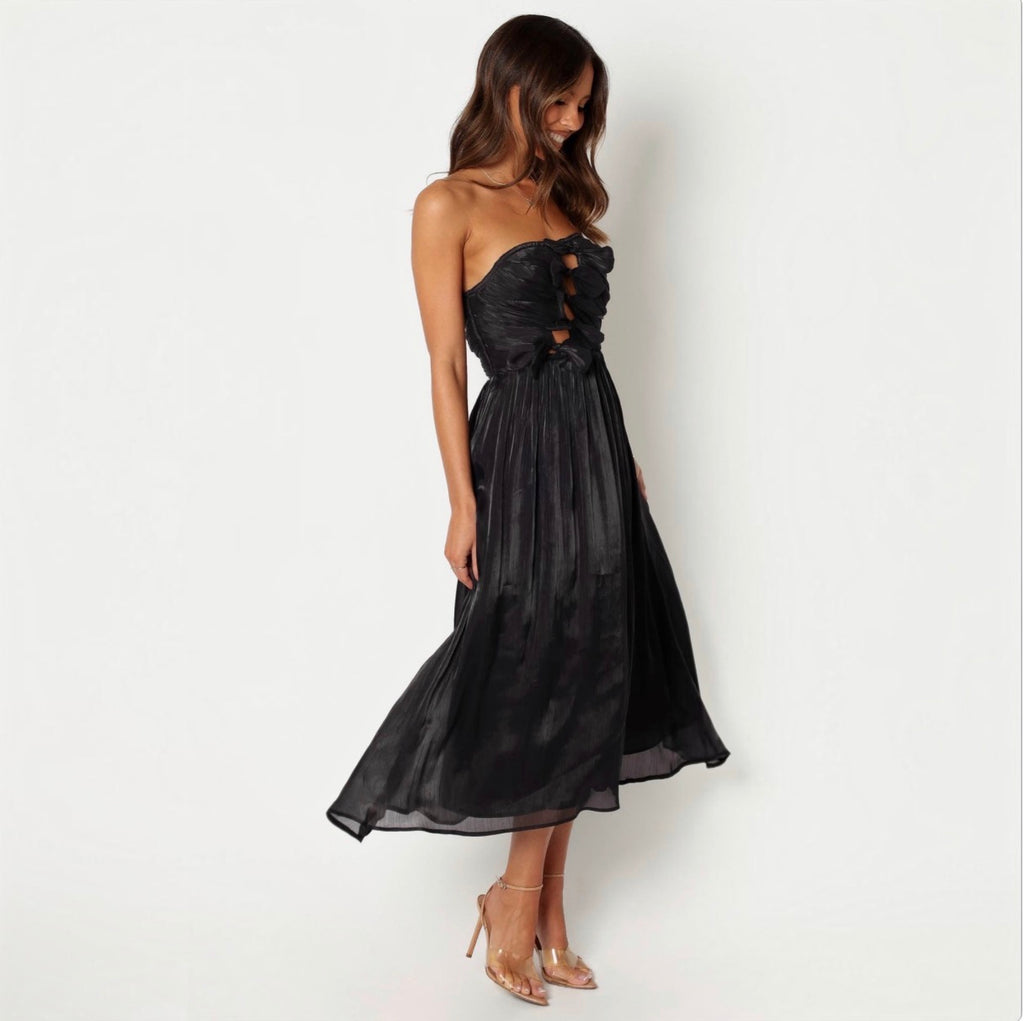 Petal & Pup Mila Strapless Midi Dress Black Size Medium
