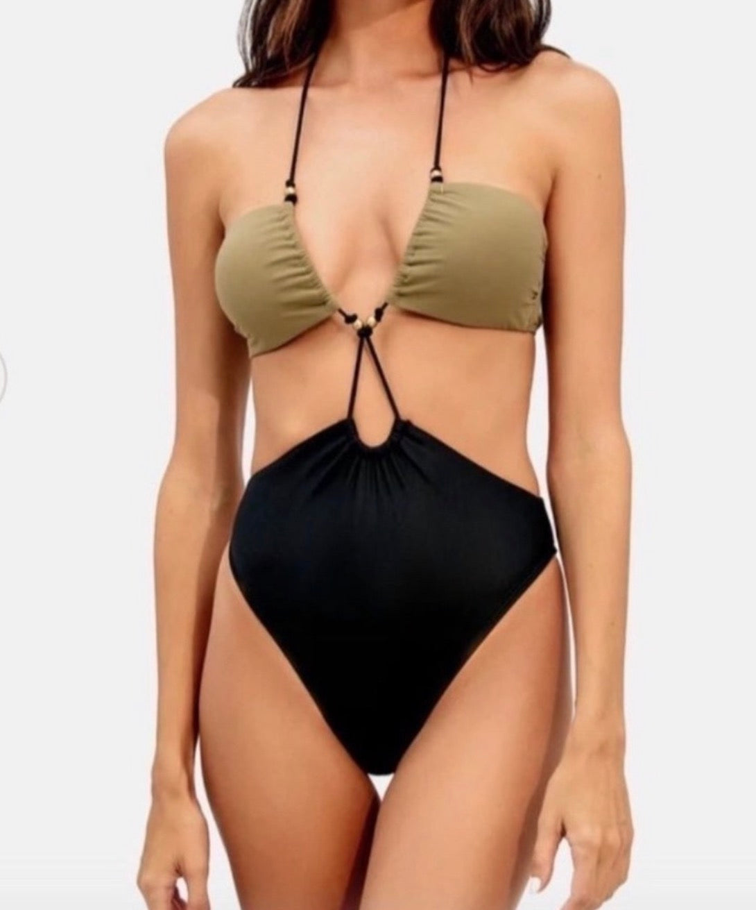 VIX Paula Harmony Solid GI
One Piece Swimsuit Olive Black Sz
Large $268