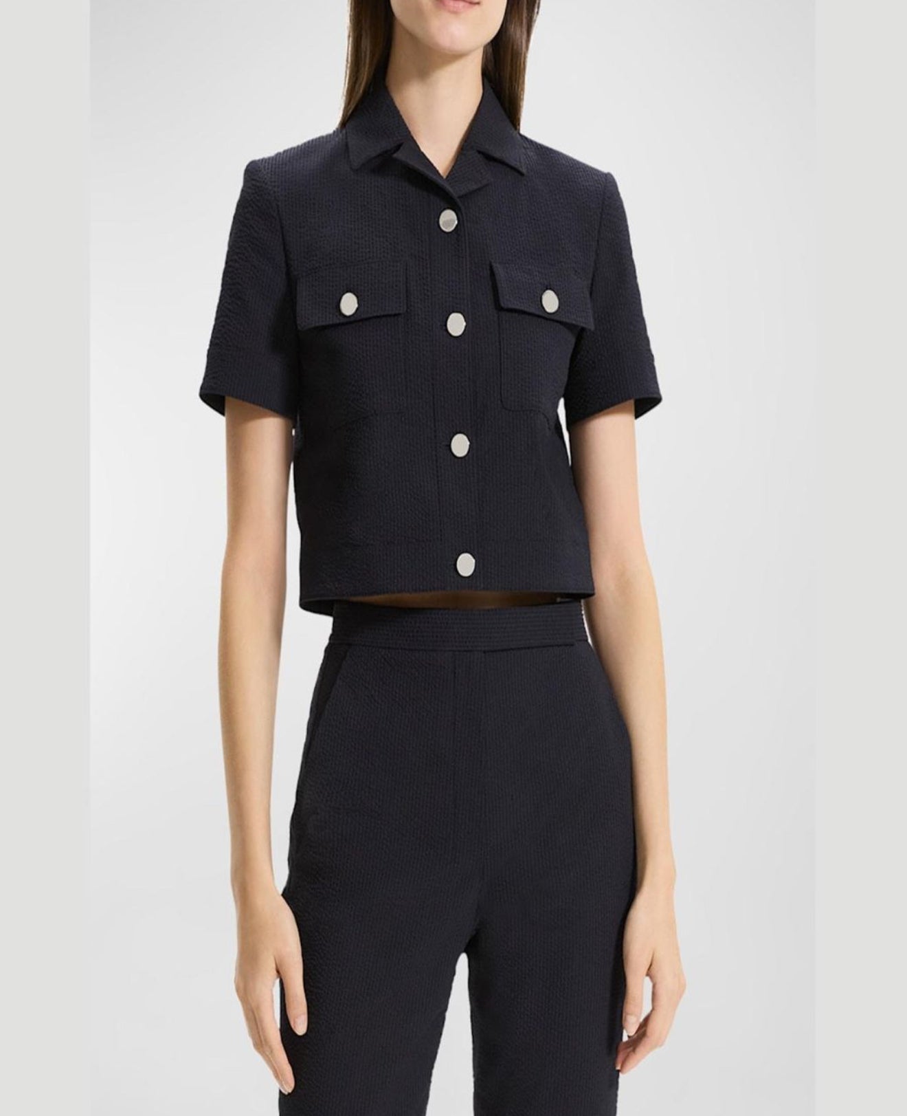 Theory
Seersucker Cropped Short-Sleeve Jacket Navy Sz 4 $325