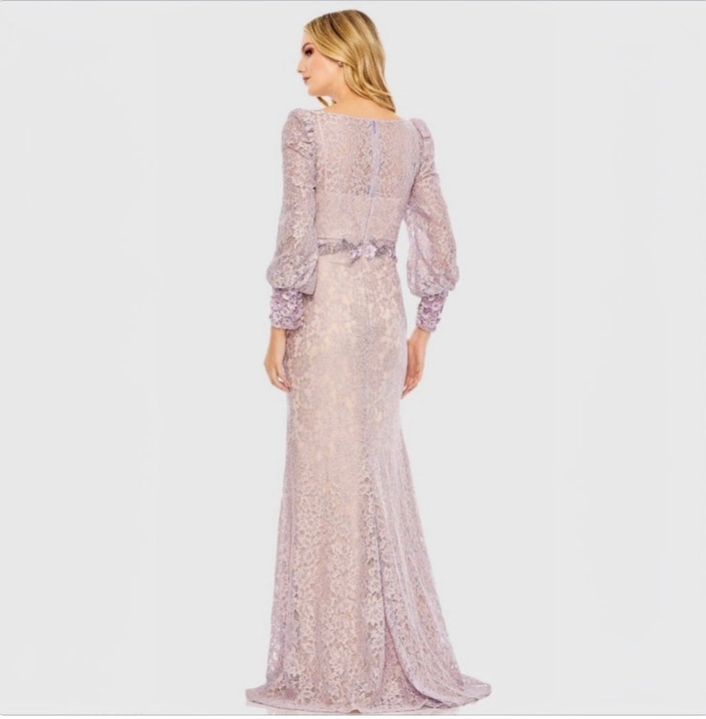 MAC DUGGAL 79397 Vintage Lilac
Lace Long Sleeve V Neck Embellished Gown Sz 14