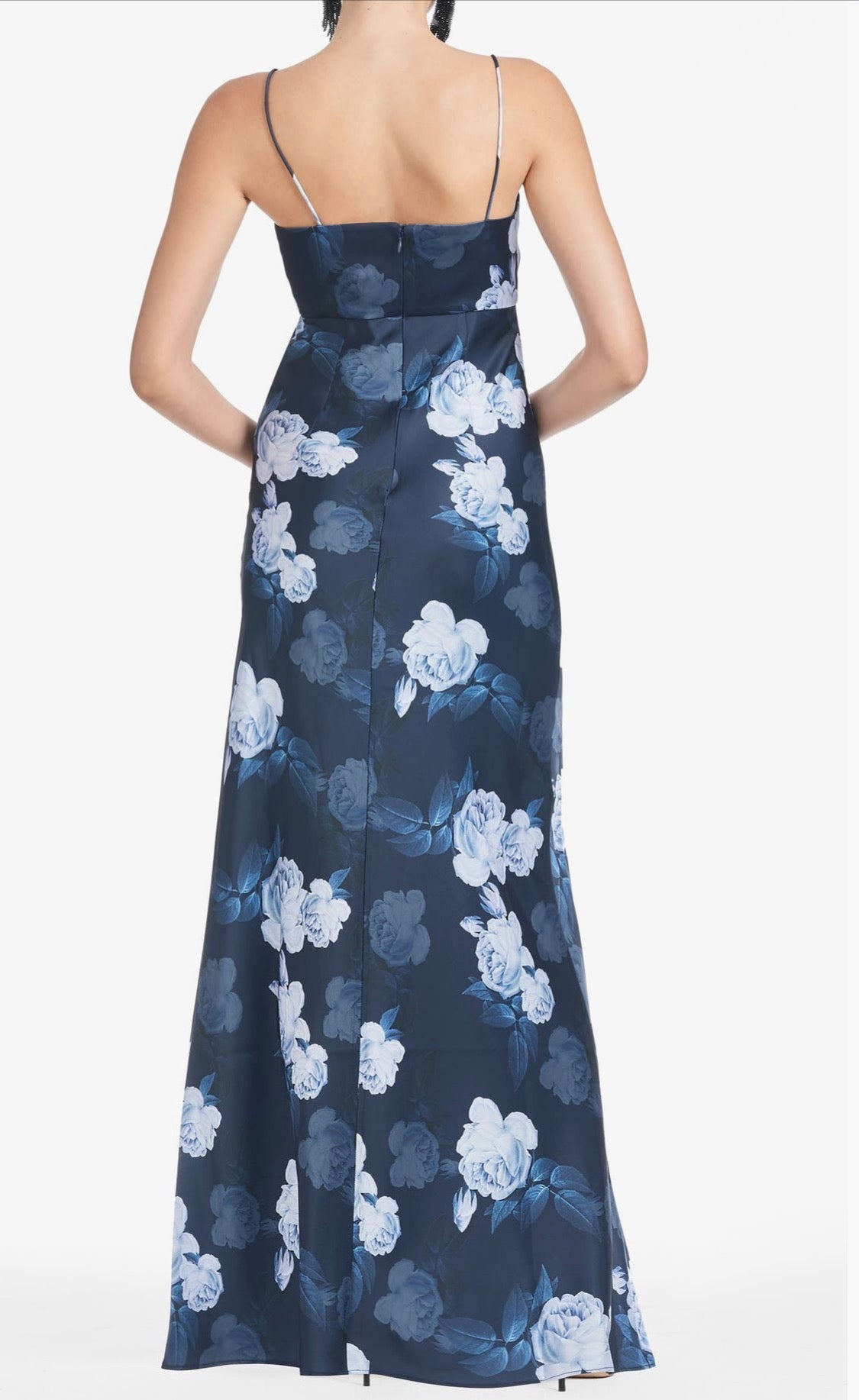 Sachin & Babi
Shyla Floral Print Gown in Midnight Glacial Rose Sz 0 $350