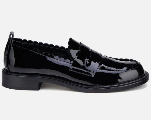 AGL Janise Patent Leather Moccasin Black Scalloped Edge Penny Loafer Sz 36 US 6 $555