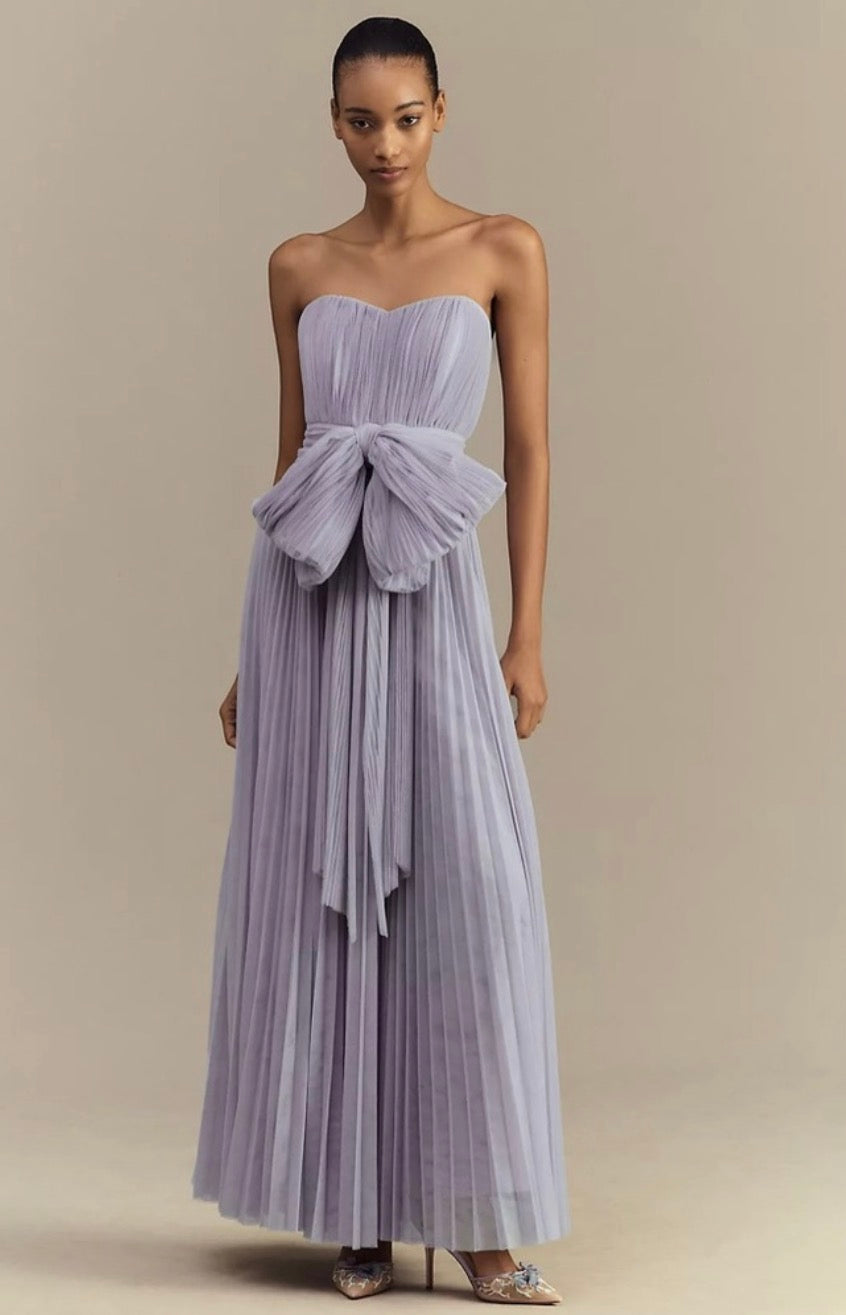 Hutch
Cataline Strapless Bow-Front
Pleated Tulle Gown in Lavender Sz 2 $475