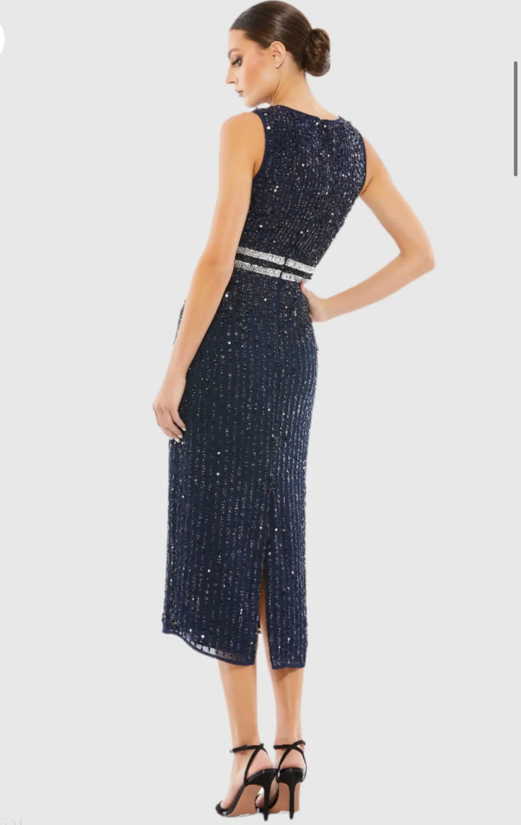MAC DUGGAL #A10509
Navy Sleeveless High Neck Beaded Midi Sheath
Dress Sz 4 $298