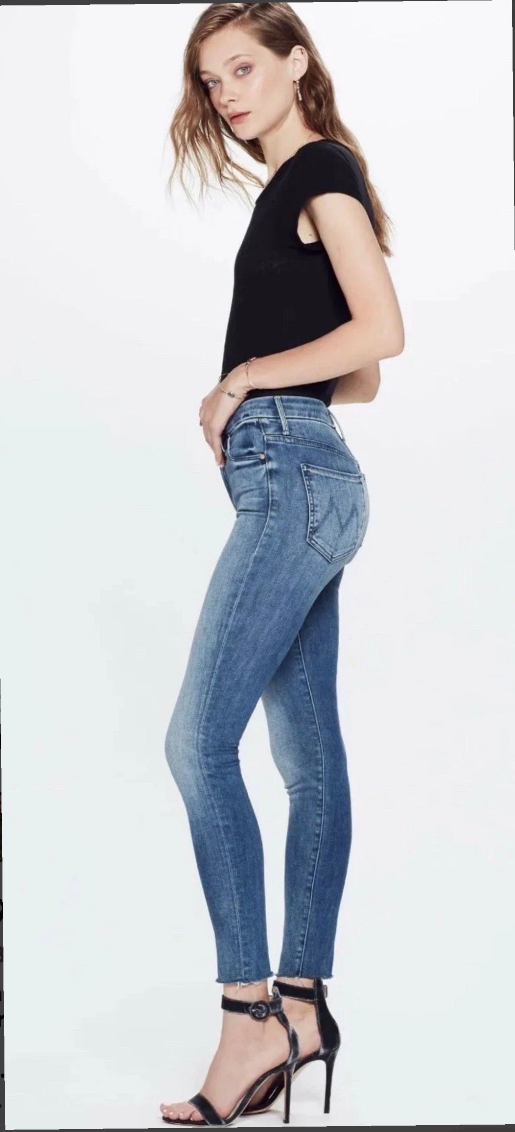MOTHER High Waisted Looker Ankle Fray Jeans Everything We Keep Size 24
