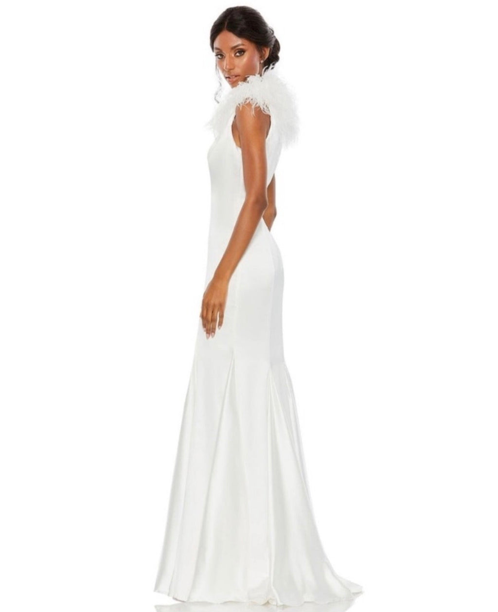 Mac Duggal #68137 Satin Feather Shoulder V-Neck Gown in White Sz
4