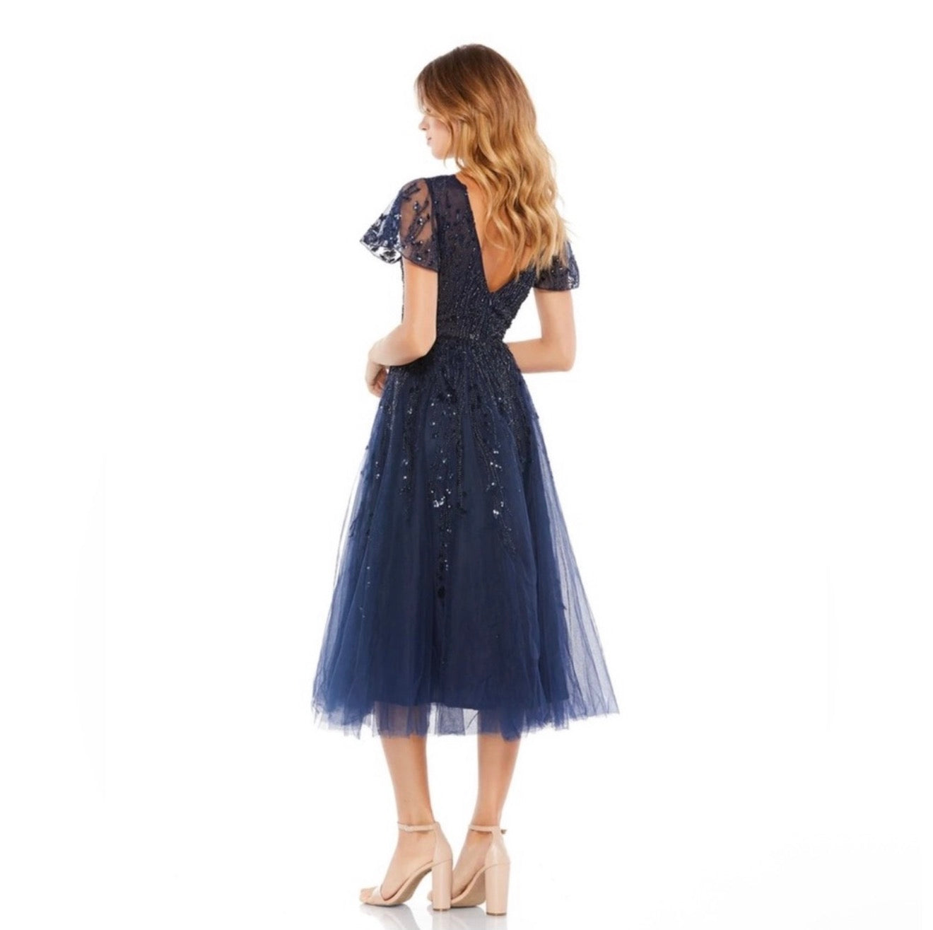 Mac Duggal 20304
Embellished Flutter
Sleeve Tea Length Dress Midnight
Sz 14