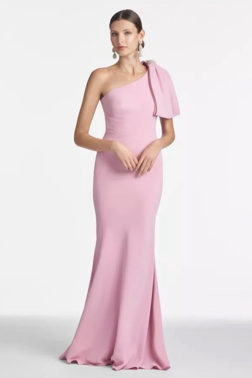 Sachin & Babi Aubrey One-Shoulder
Gown in Mauve Sz 12 $725