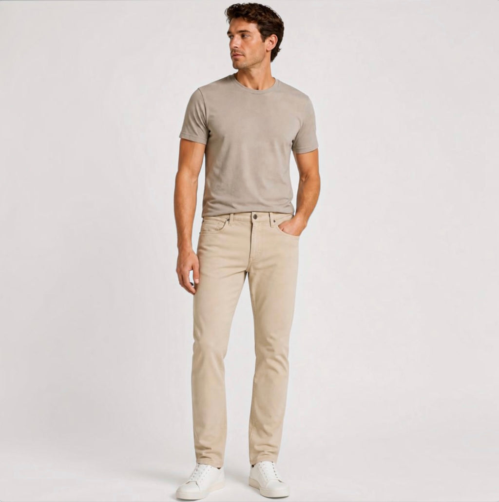 EDWIN Jace Classic Straight Leg
Jeans in Oyster Sz 38