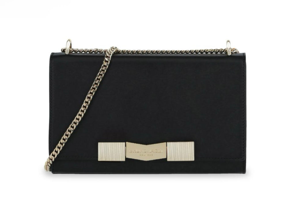 BRUNO MAGLI
Chiseled Smooth Leather Shoulder Bag Black $650