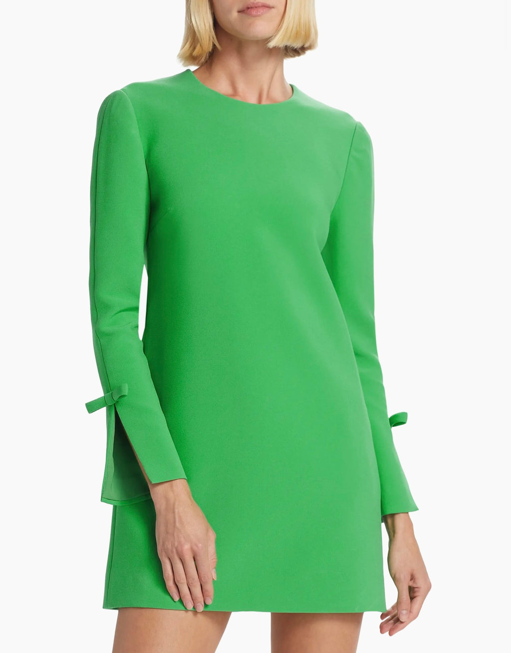 Sachin & Babi
Lily Long-Sleeve Shift Dress Parrot Green Sz 0 
$425