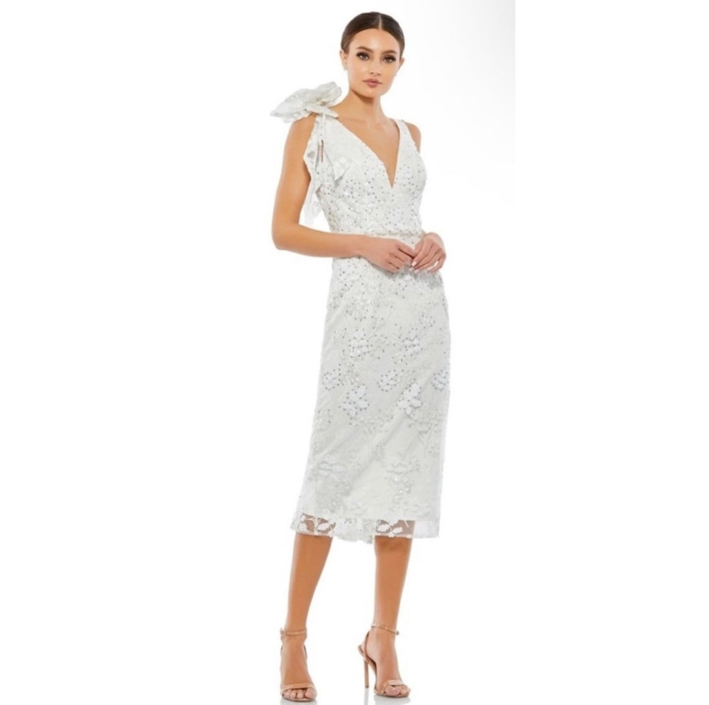 Mac Duggal 79337 Beaded
Sequin Floral Tea Length Formal Gown Sz 2