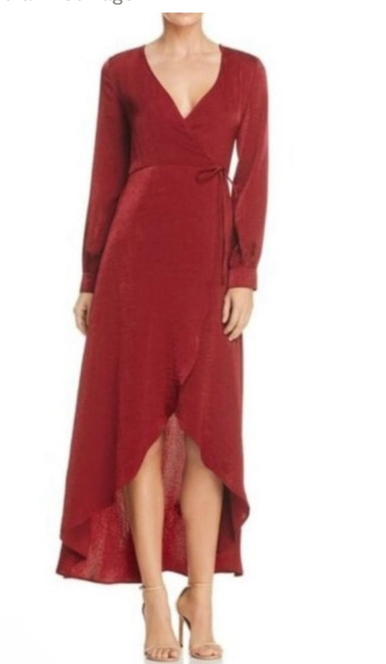 Lost and Wander Napa Satin
Wrap Dress in Burgundy Sz Small $138