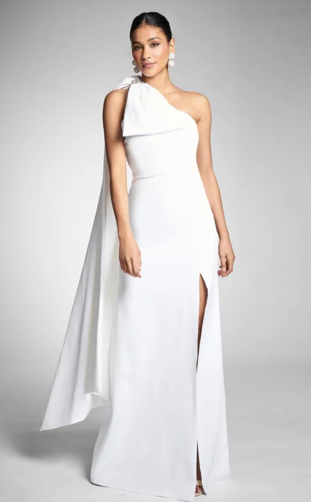 SACHIN & BABI
Valeria Single-Shoulder Gown Sz 8
$995