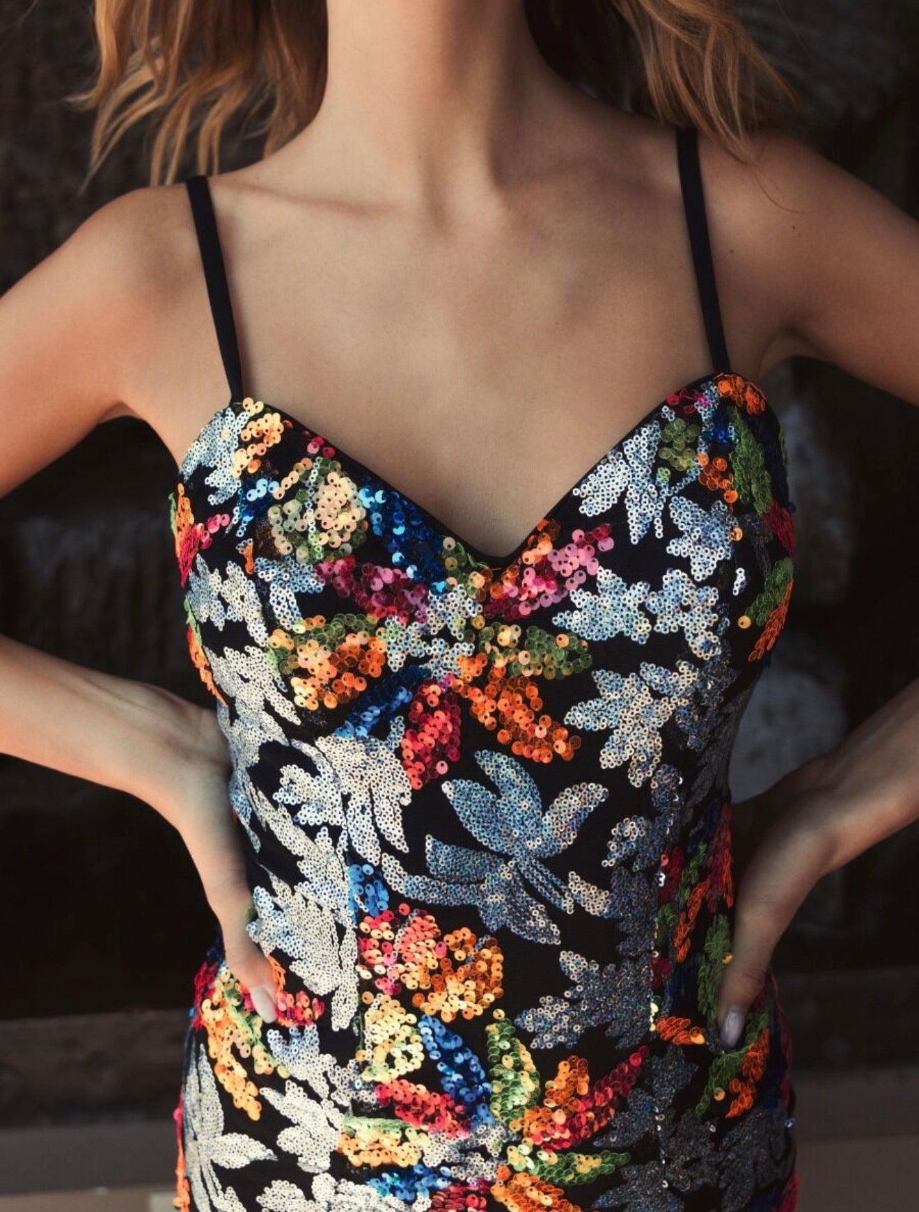 Mac Duggal Black Floral 26867
Sequined Mini Cocktail Dress Sz 2