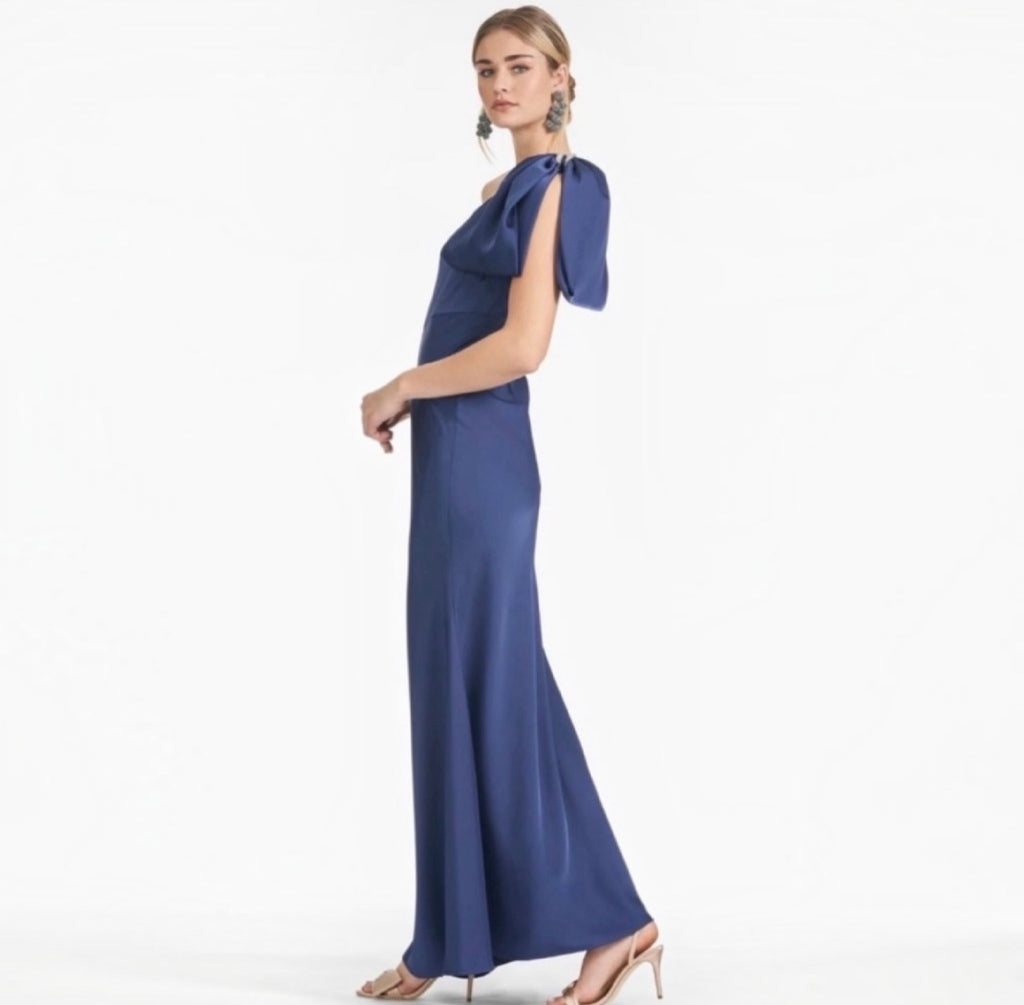 Sachin + Babi Aubrey One-Shoulder Satin Gown Washed
Indigo Sz 8