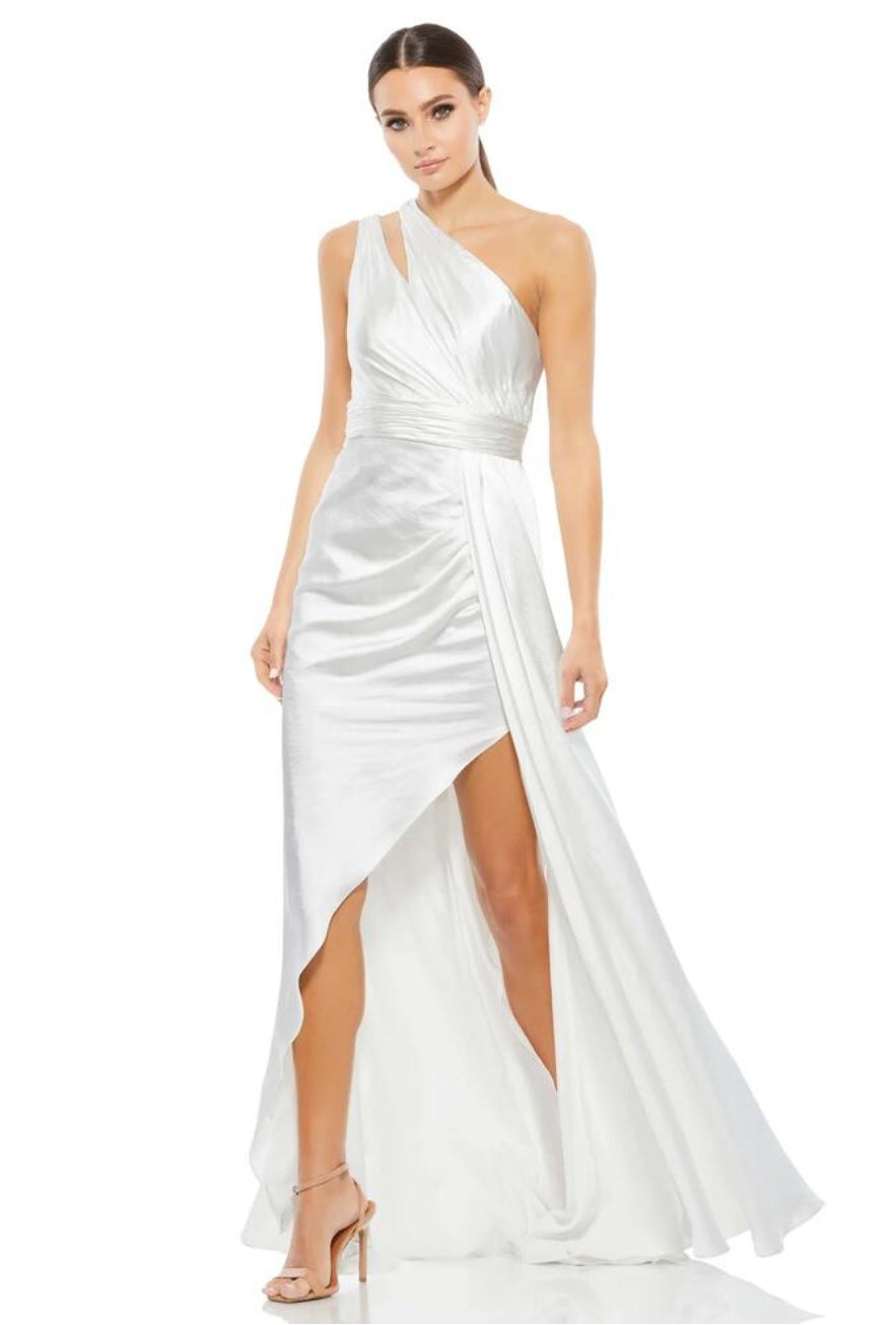 Mac Duggal ONE SHOULDER CUTOUT CHARMEUSE GOWN 49006 White Sz 6 $398