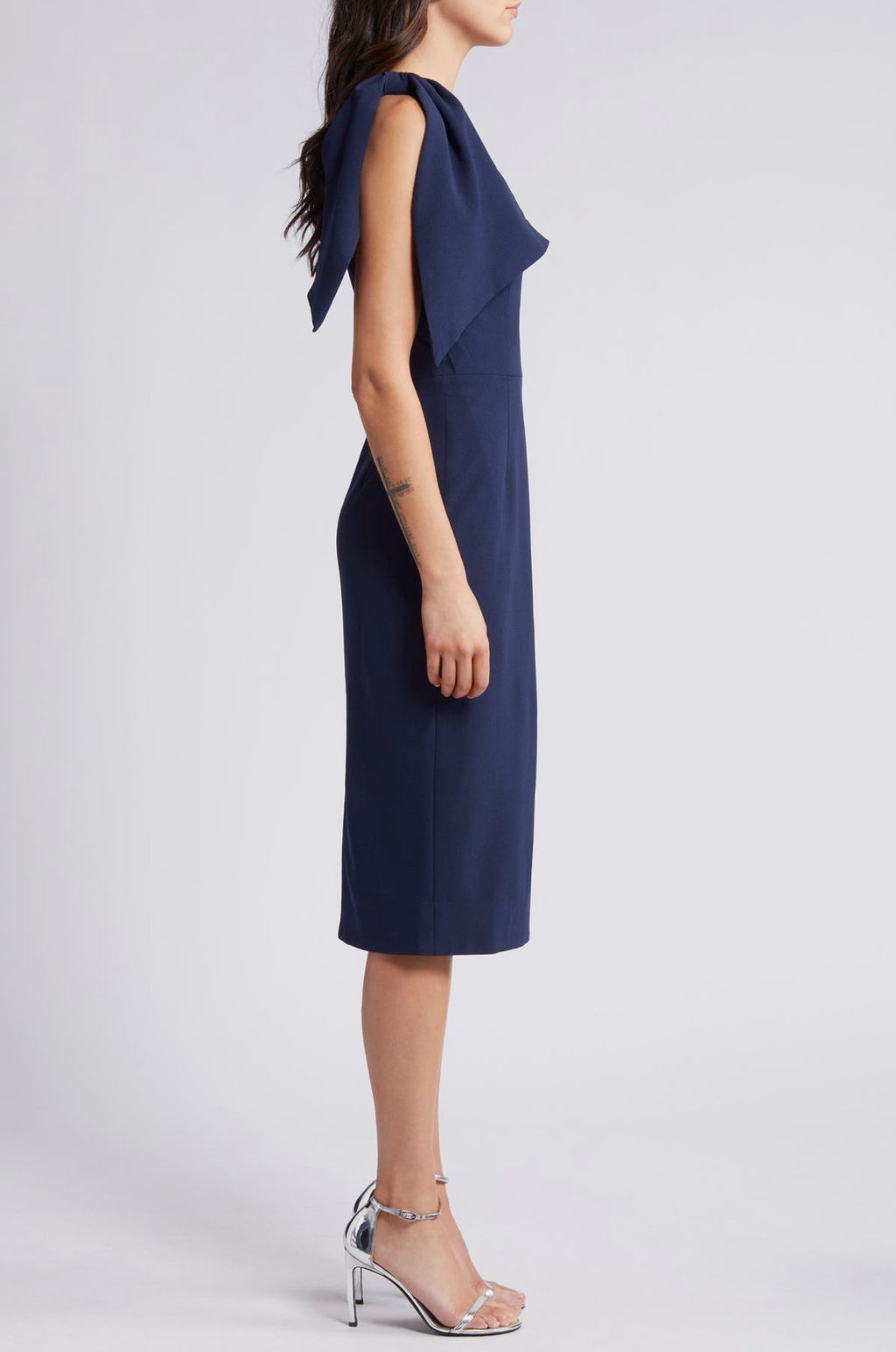 Dress the Population Tiffany One-Shoulder Midi Dress in Midnight Sz Medium $148
