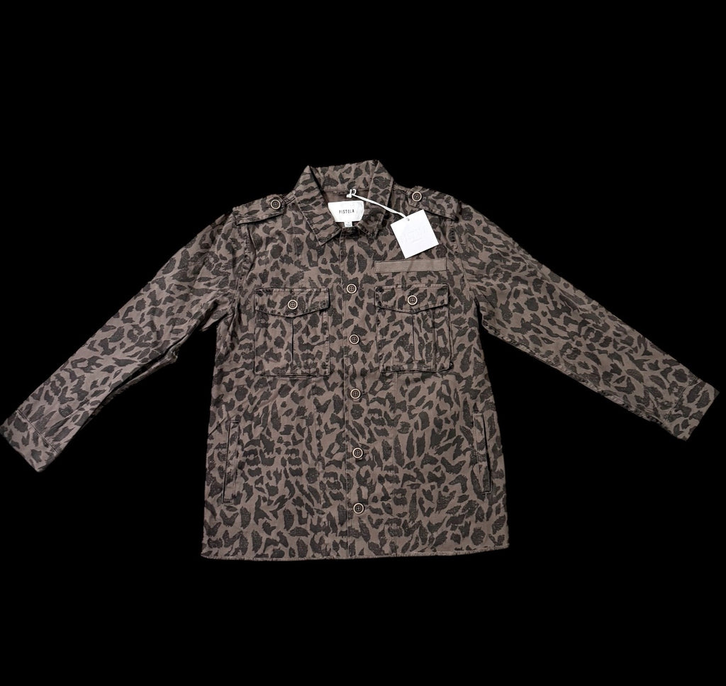Pistola Jagged Leopard Utility
Jacket Size Medium $168