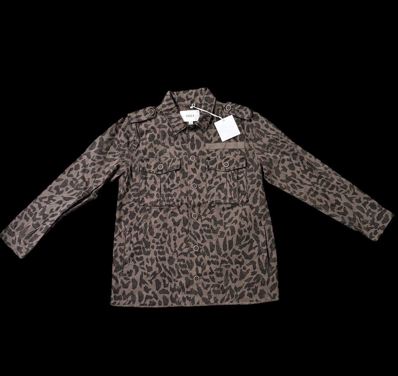 Pistola Jagged Leopard Utility
Jacket Size Medium $168