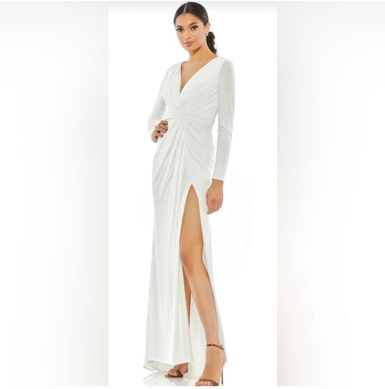 leena by Mac Duggal Long Sleeves V-neck Long Side Split Gown  White sz 0 $398 26554