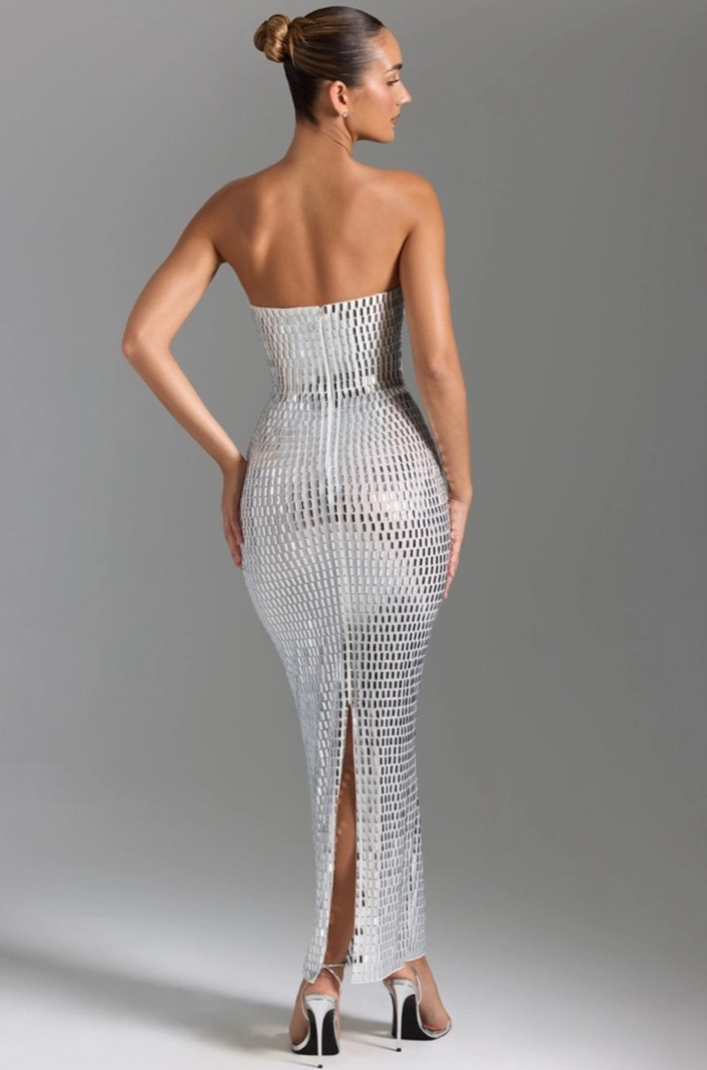 Oh Polly Amaya Embellished Bandeau Maxi Dress
Size US 2 White/Silver Crystal Embellished