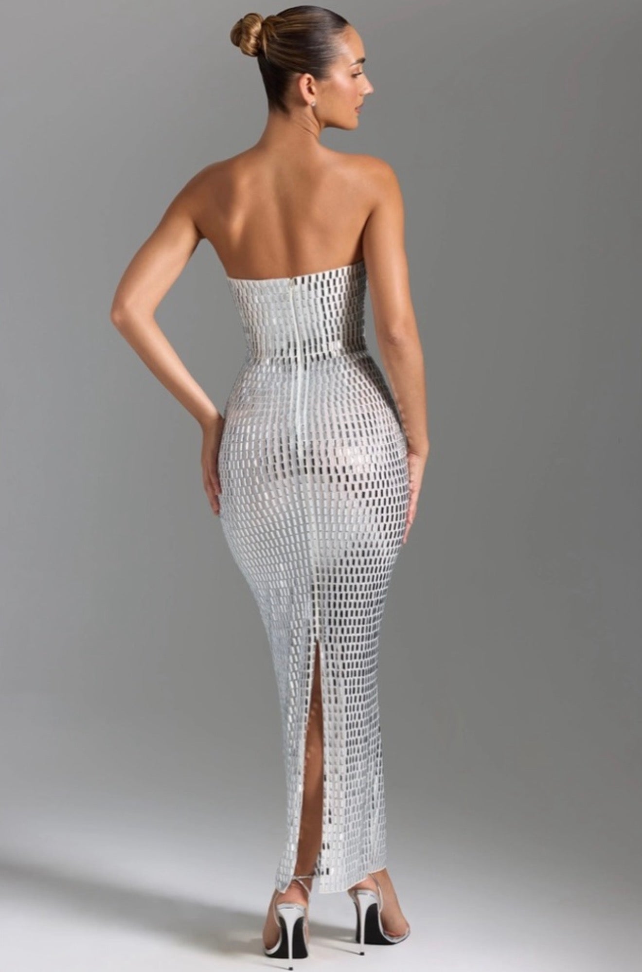 Oh Polly Amaya Embellished Bandeau Maxi Dress
Size US 2 White/Silver Crystal Embellished