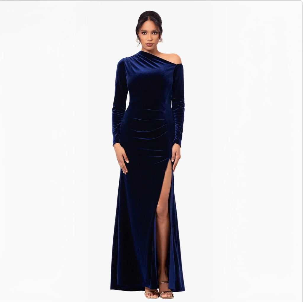 BETSY & ADAM Annette Velvet Off-Shoulder Gown Navy Size 20W
