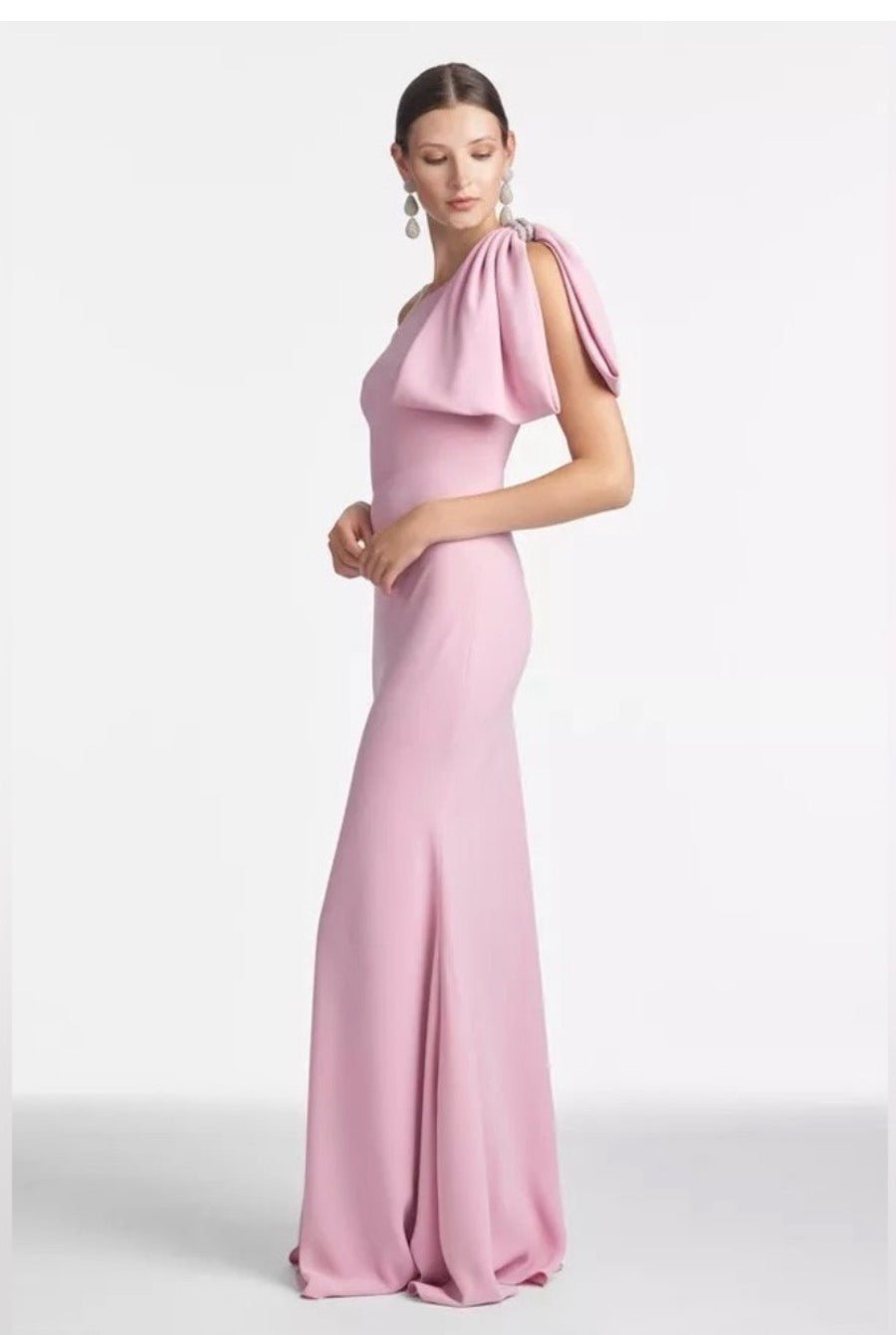 Sachin & Babi Aubrey One-Shoulder
Gown in Mauve Sz 12 $725