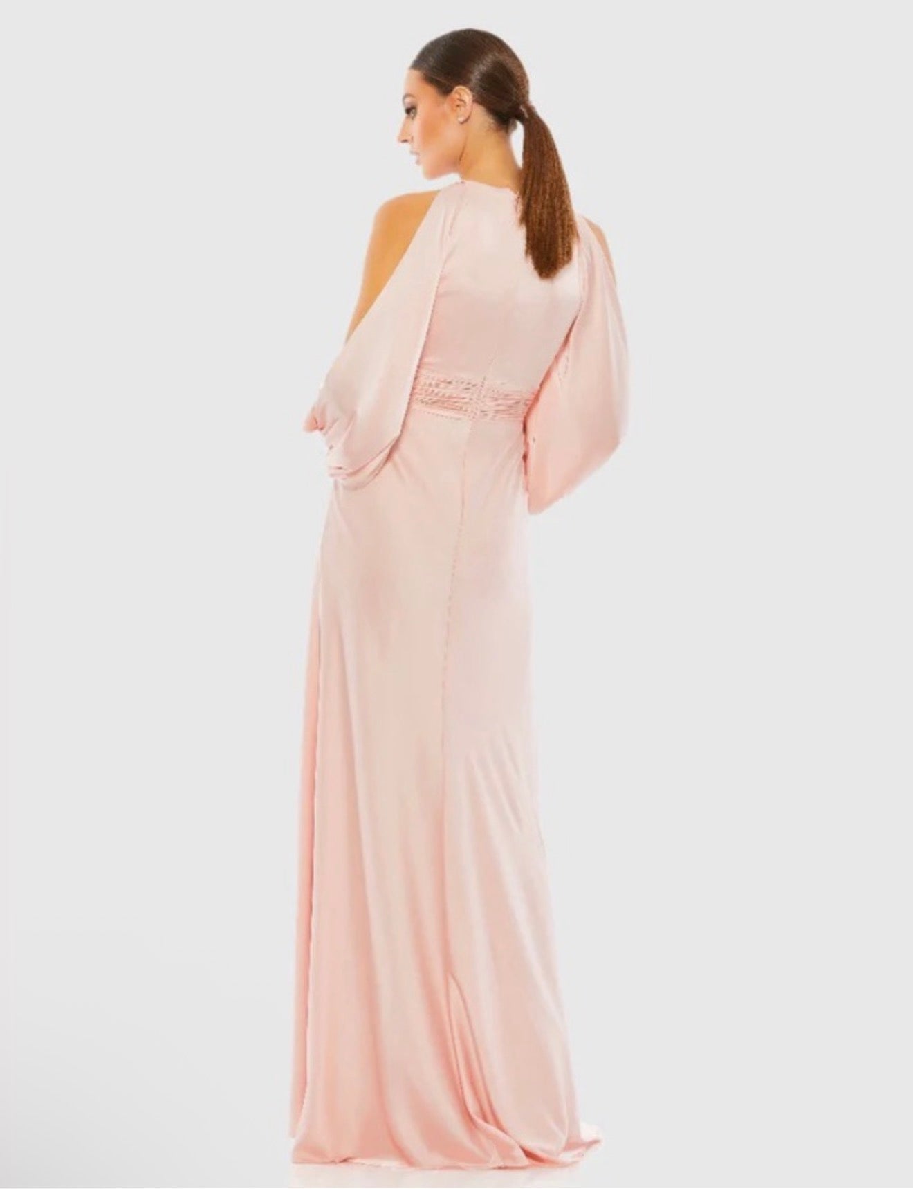 Mac Duggal 70184 Cutout
Gown Salmon Pink Gown Sz 6 $498