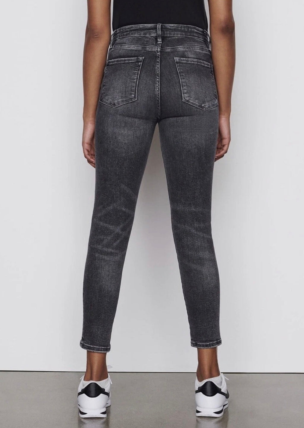FRAME Le One Skinny Crop Gray Acid Wash Sz 2