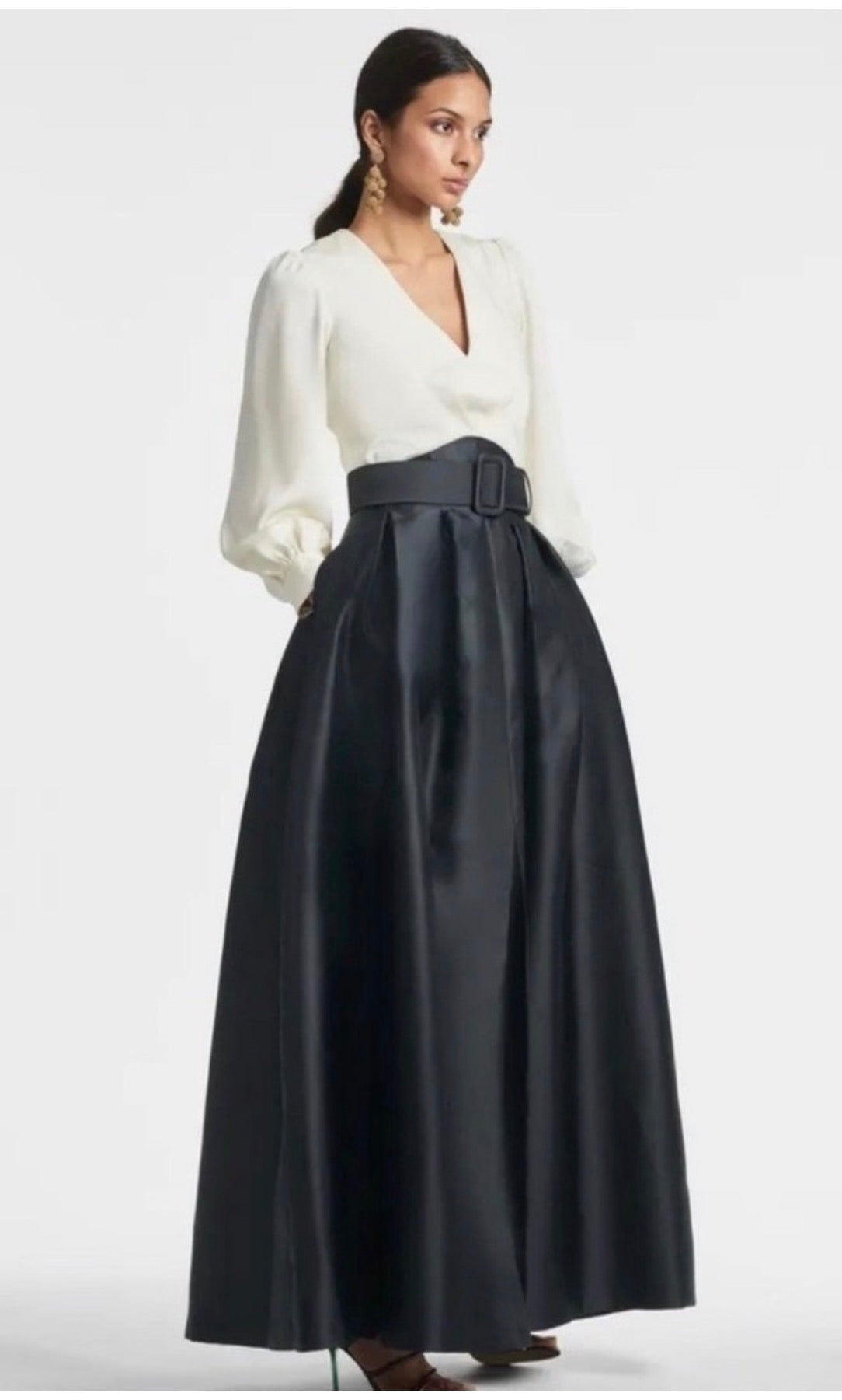 Sachin & Babi Zoe Gown Ivory Black Mikado Ball Skirt Sz 0
$895