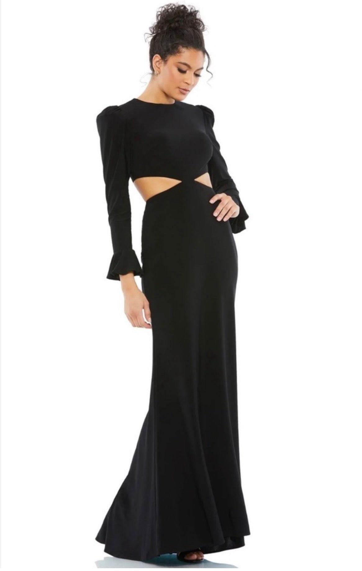 leena Mac Duggal 67944 Long Sleeve Puff Shoulder Cut Out
Gown Sz 6