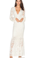 Tularosa x Revolve Ivory Cliffside Lace Gown
Size 6 $348