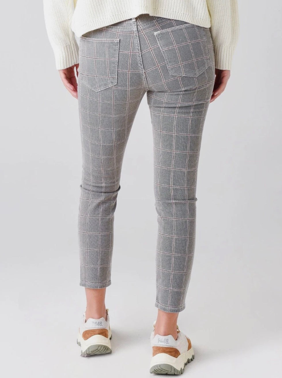 Frame Le High Skinny Crop in Window
Pane Plaid Pant Sz 25 $228