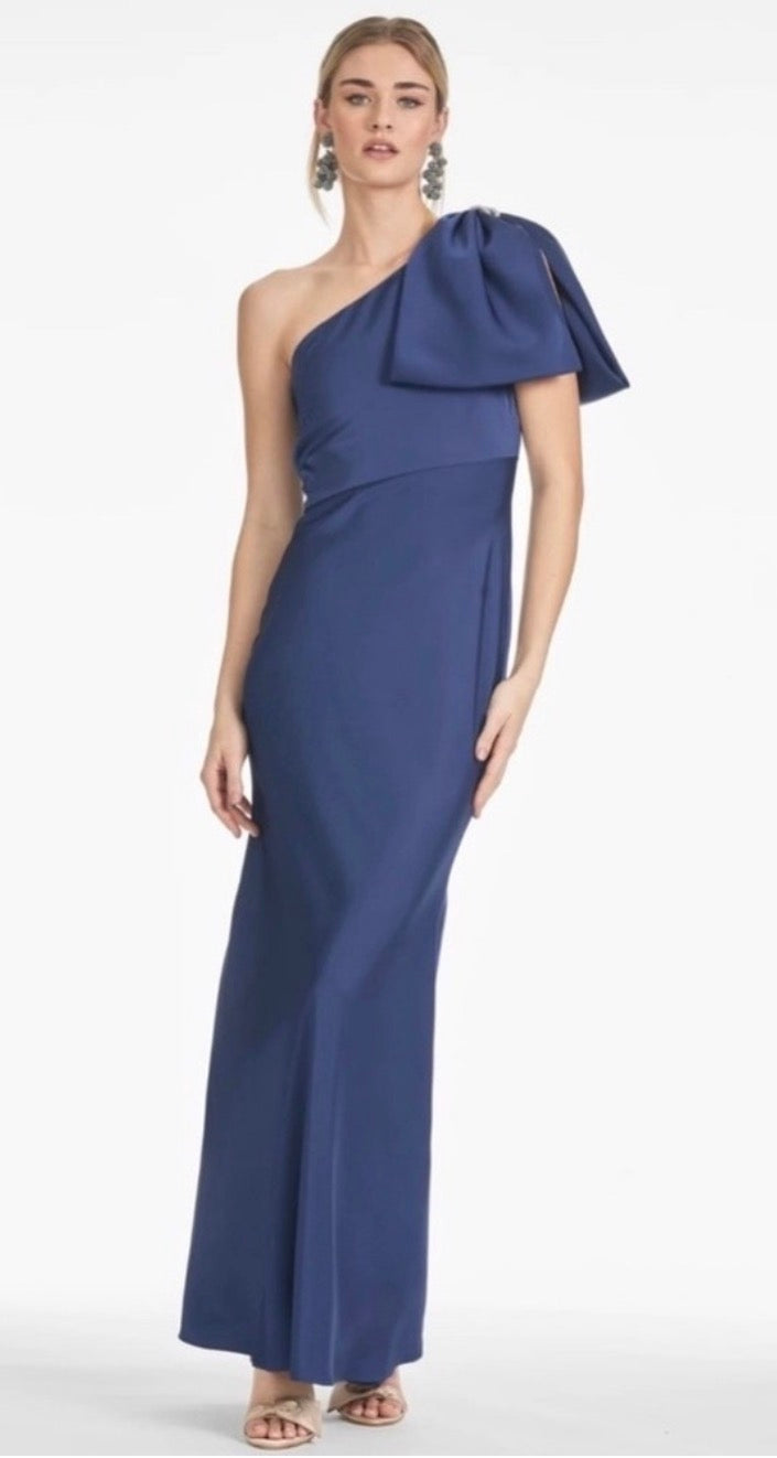Sachin + Babi Aubrey One-Shoulder Satin Gown Washed Indigo
Size 0 $795