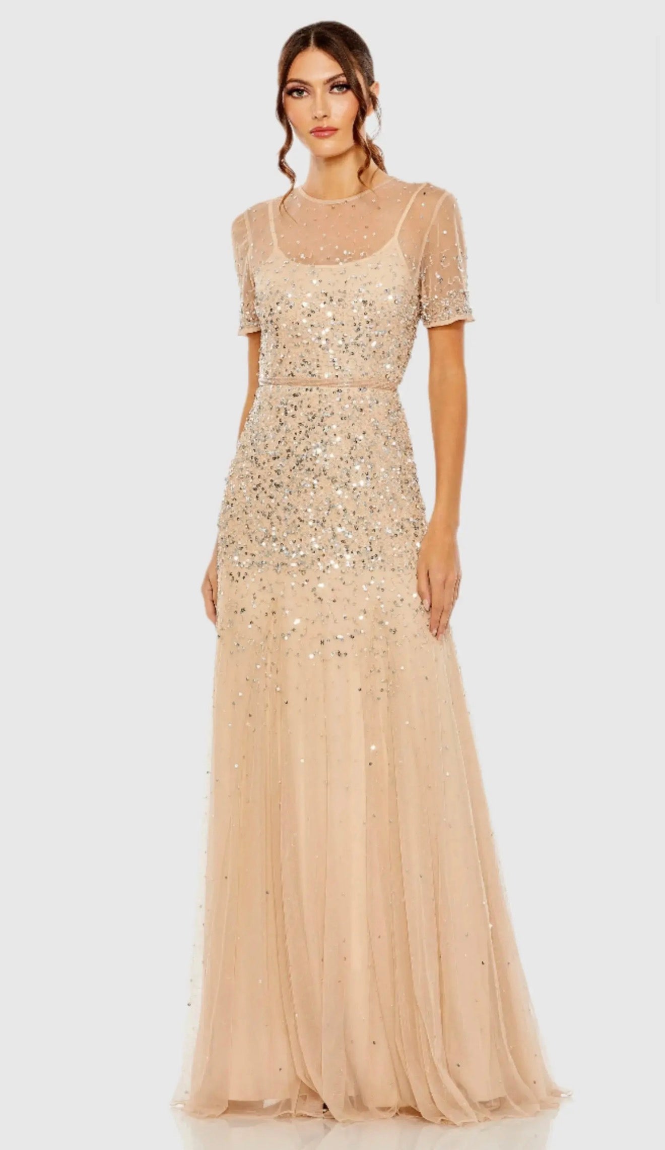 MAC DUGGAL HIGH NECK SHORT SLEEVE SEQUIN
EMBELLISHED DRESS NUDE
SILVER 93909 Sz 6 $698