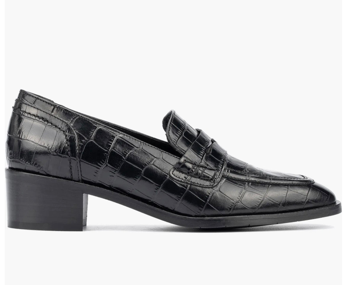 Aquatalia Riya Black Croc Embossed Penny Loafer Sz 7 $425