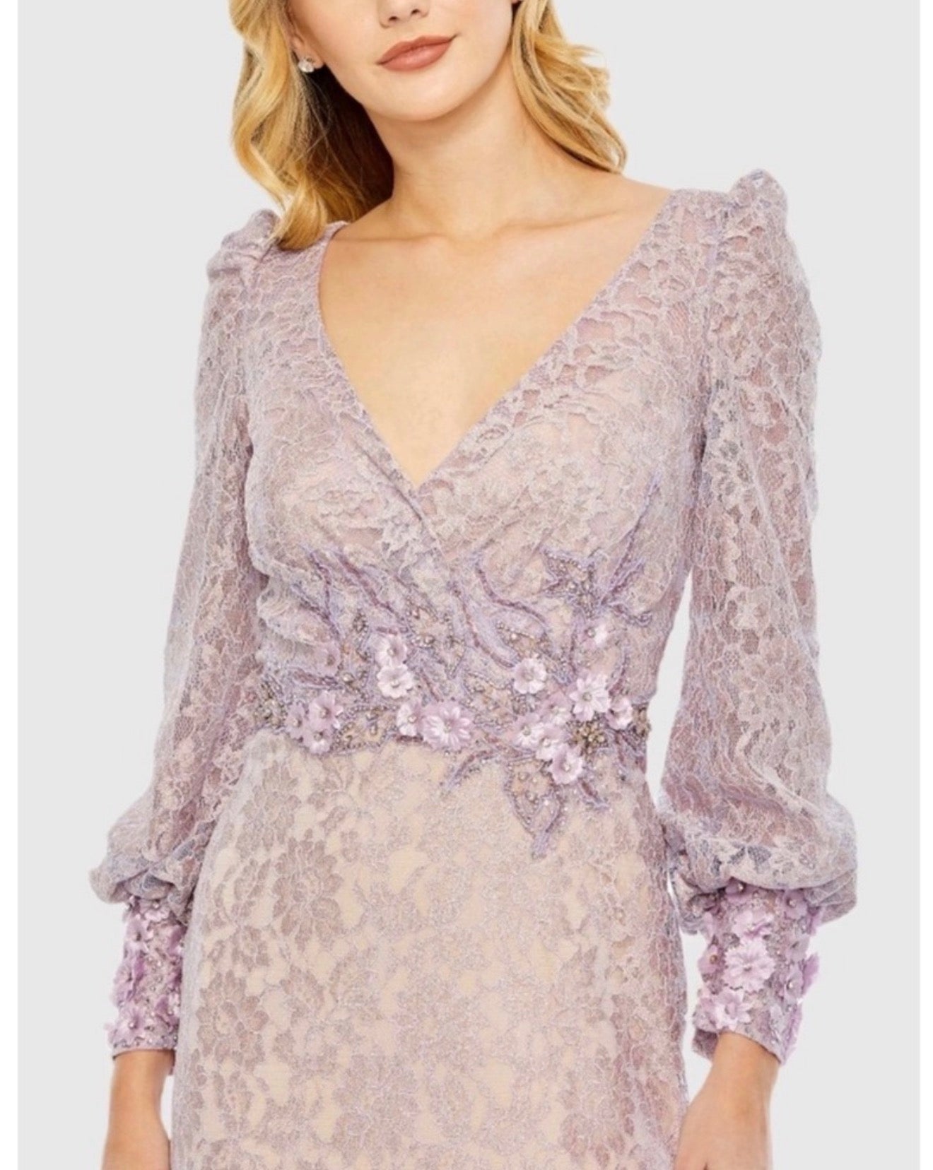 MAC DUGGAL 79397 Vintage Lilac
Lace Long Sleeve V Neck Embellished Gown Sz 14 $798
