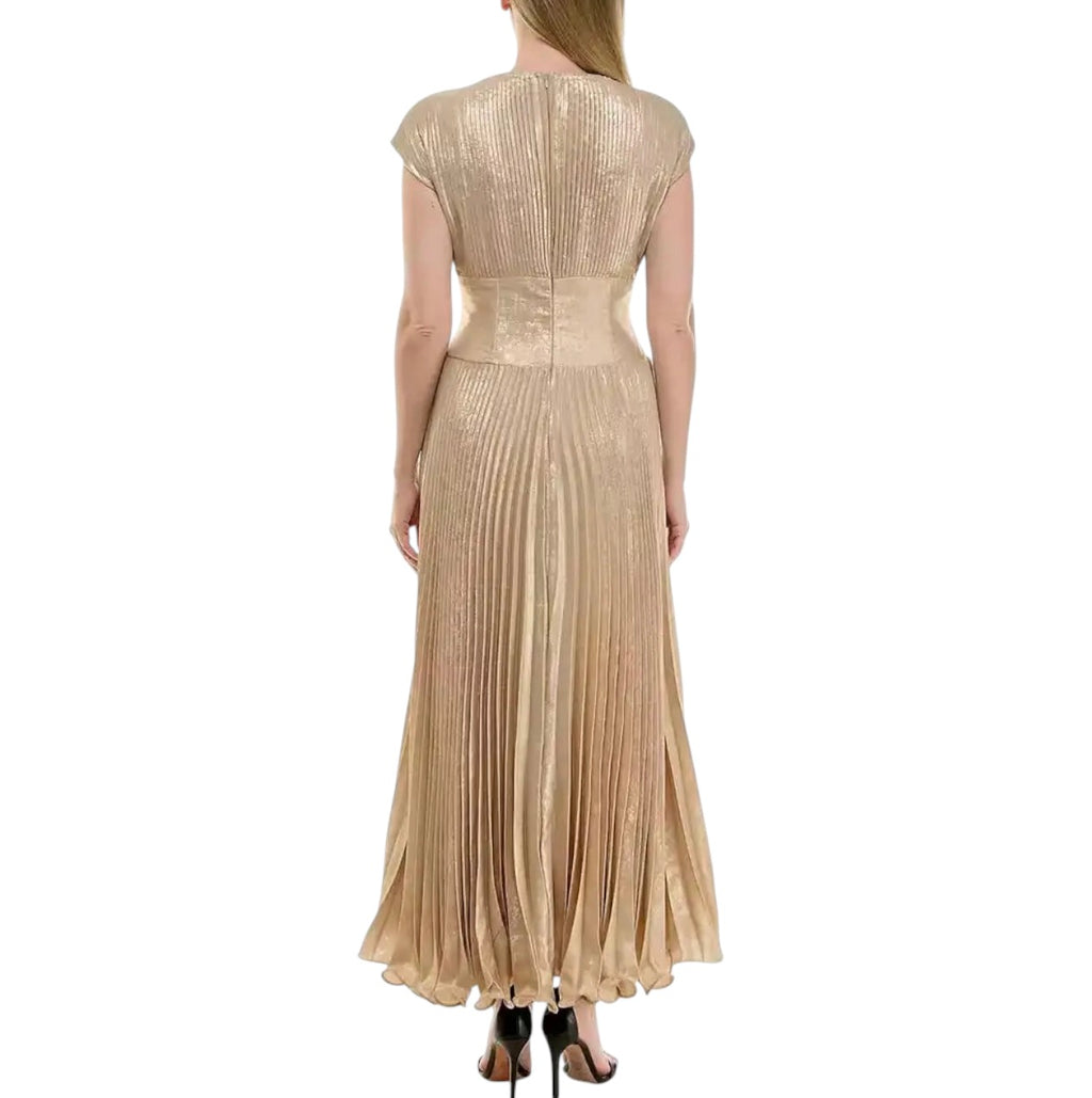 Taylor Metallic Pleated V-Neck Cap Sleeve Gown – Light Gold – Size 2