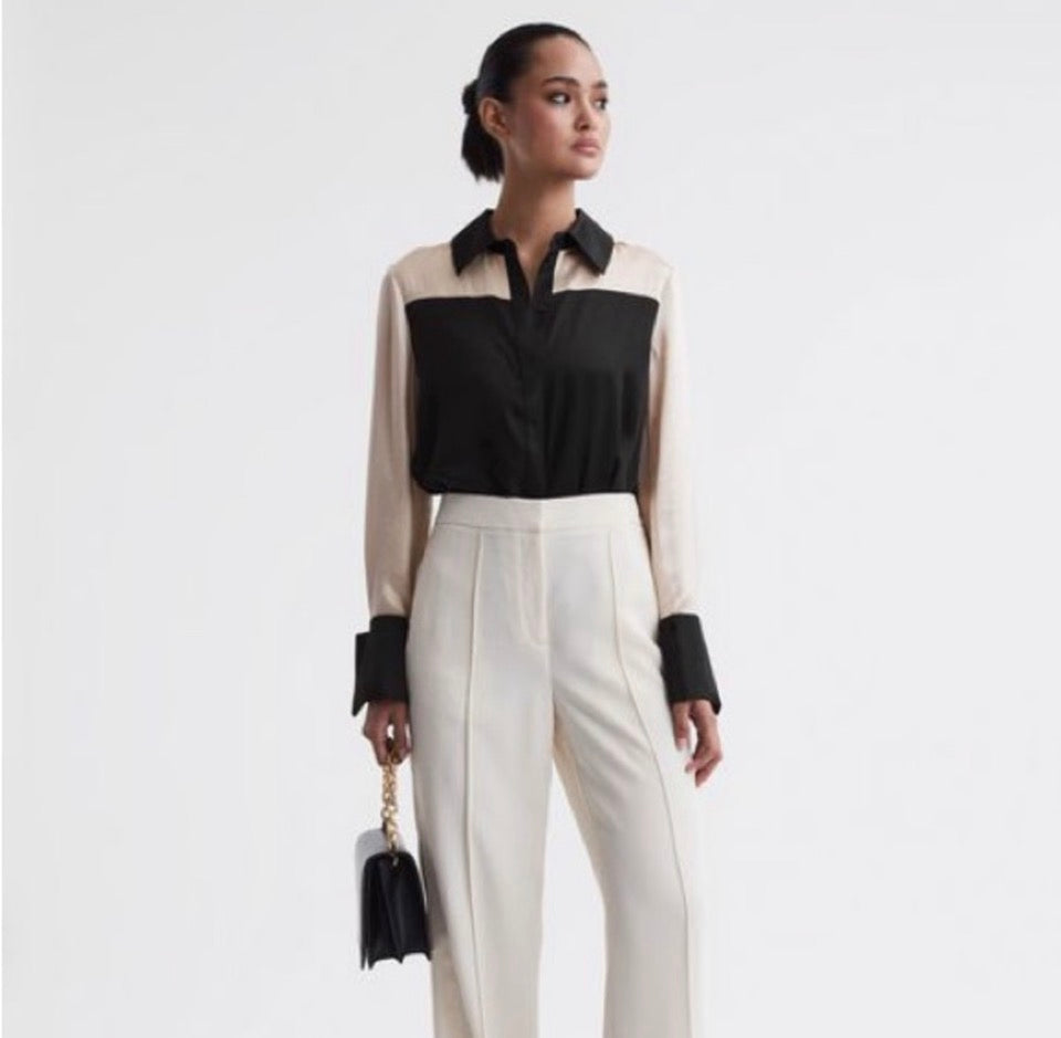 REISS 100% Silk Lorey
Black / Champagne
Colorblock Button Up Blouse size 6 $385